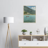 viandora-lake-louise-paddle-acquerello-poster-con-cornice-ambiente-a-1x1